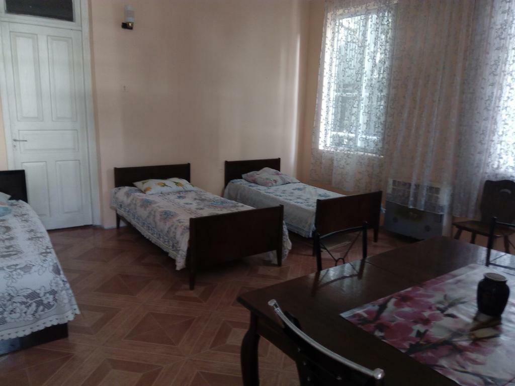 Отель Гостевой дом Kobuleti Egro House Экстерьер фото